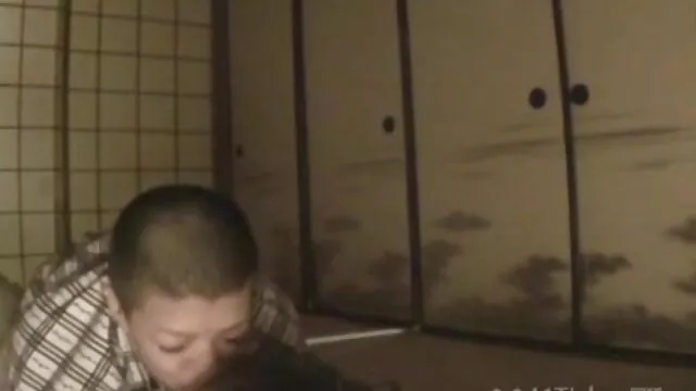 3 Dick fait équipe sur une petite chatte film porno streaming gratuit blanche