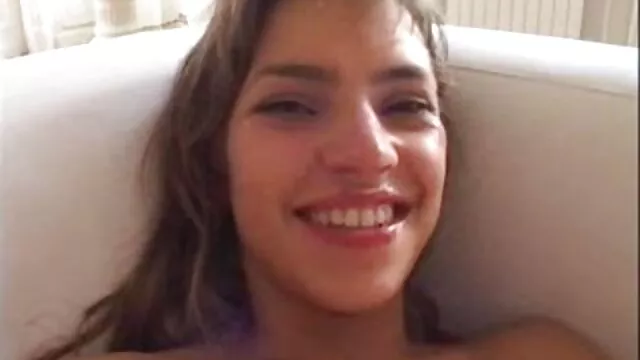 Suzie - chatte serrée x porn streaming russe